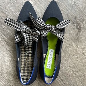 Rothys Ink Gingham Mary Jane Points